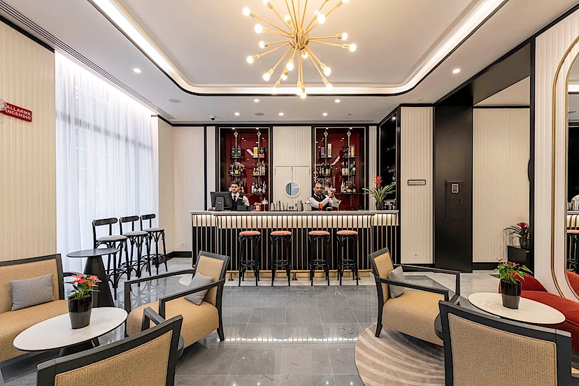 Lobby Bar