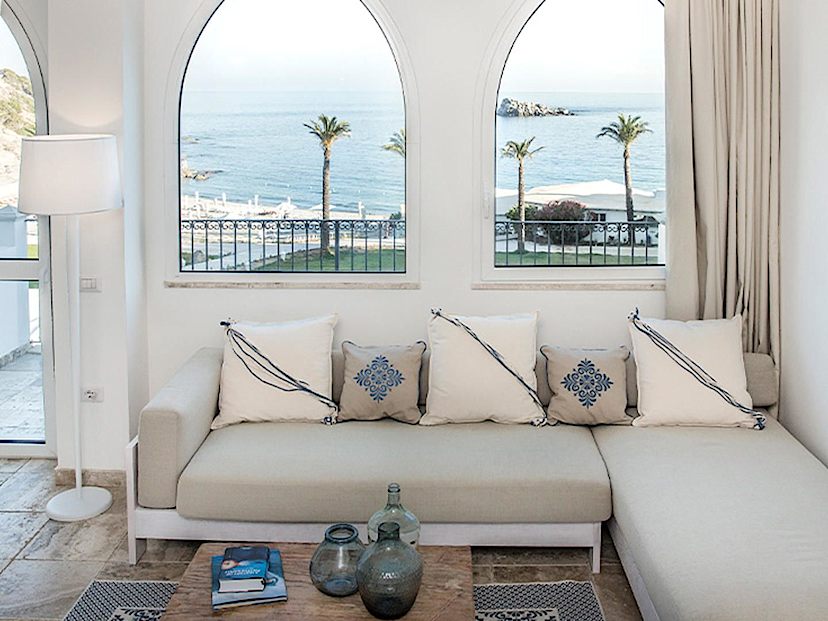 Sea View Junior Suite Living Room