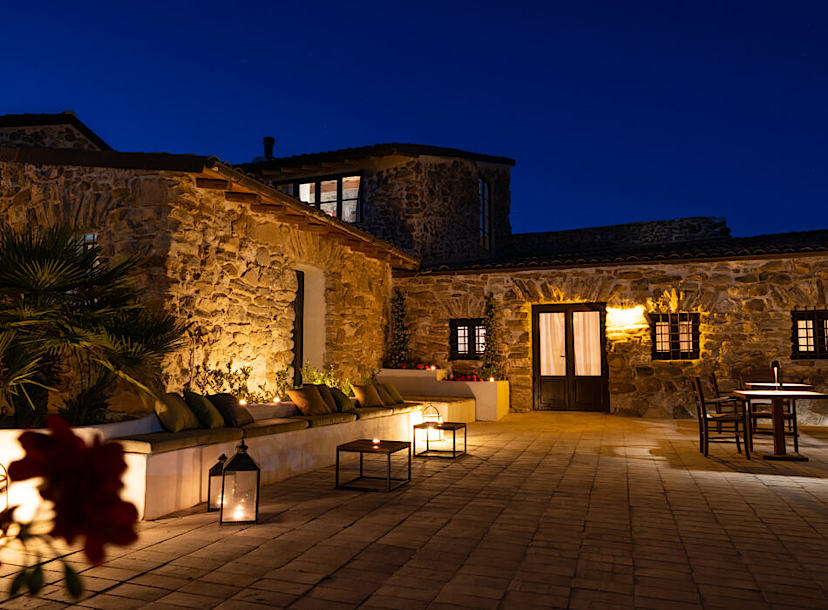 Outdoor Lounge