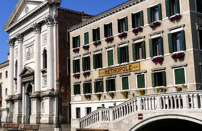 Metropole