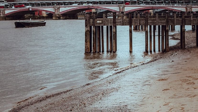 Thames Shore