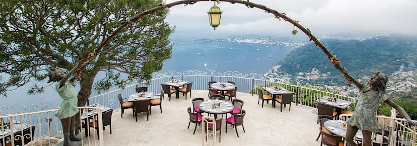 Al Fresco Dining