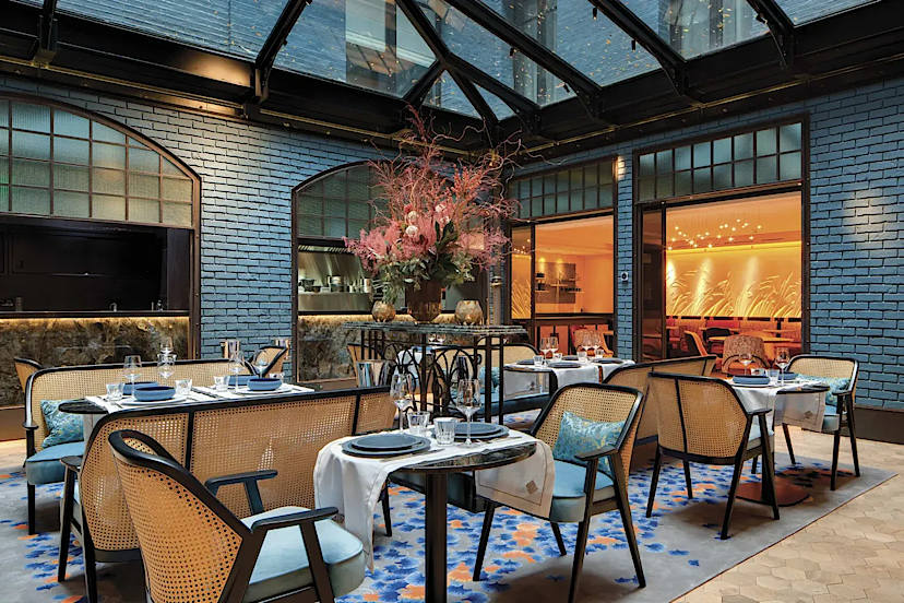 Courtyard Dining