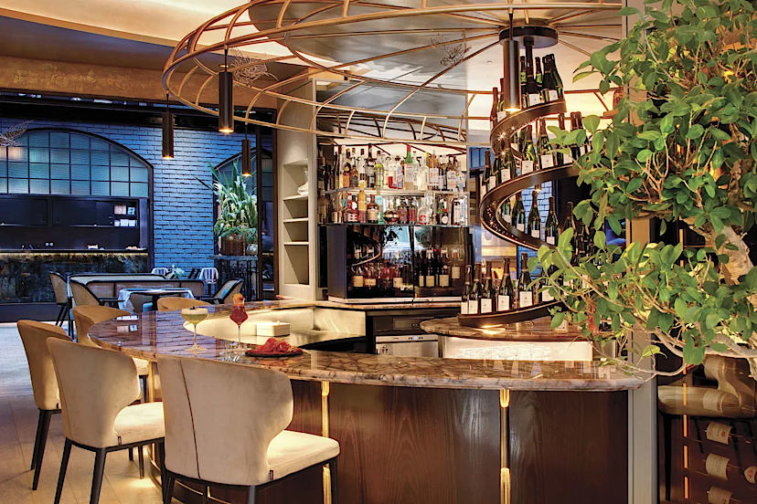 Bar