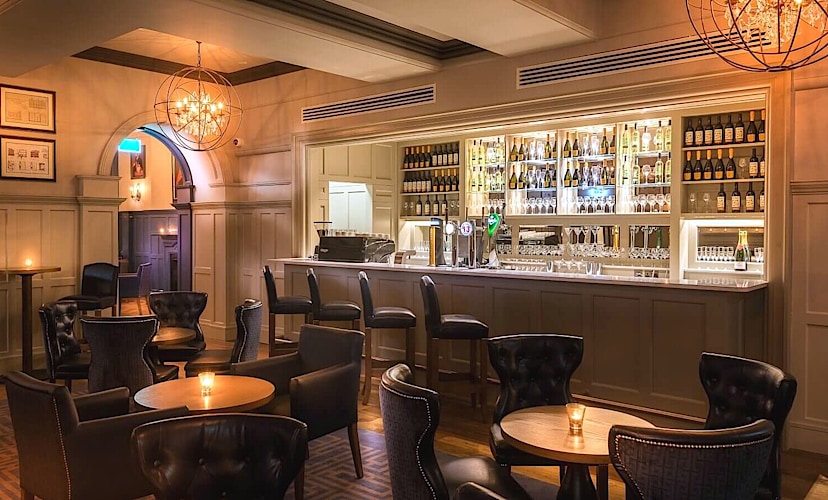 Bar