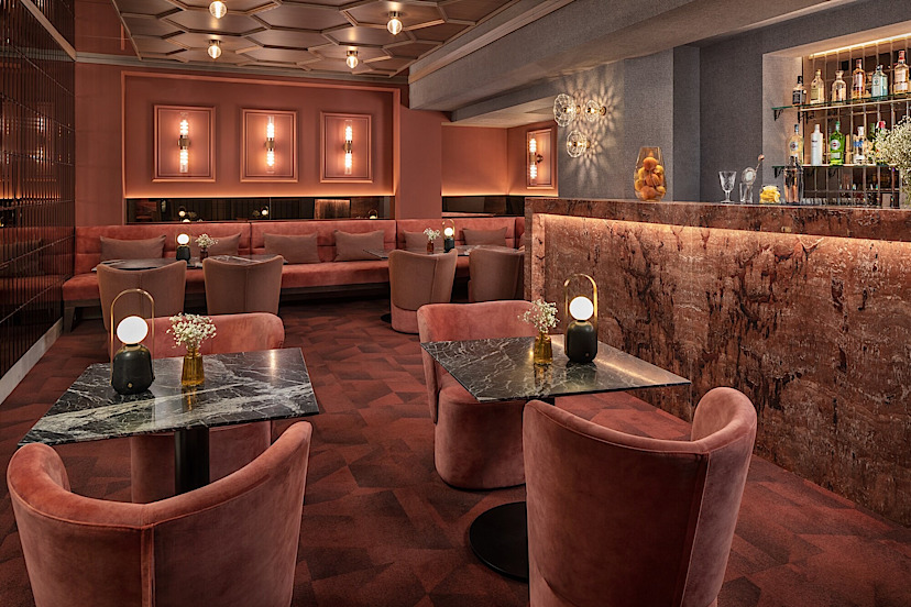 Lounge Bar