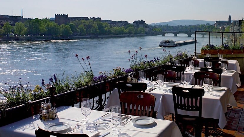 Terrace Dining