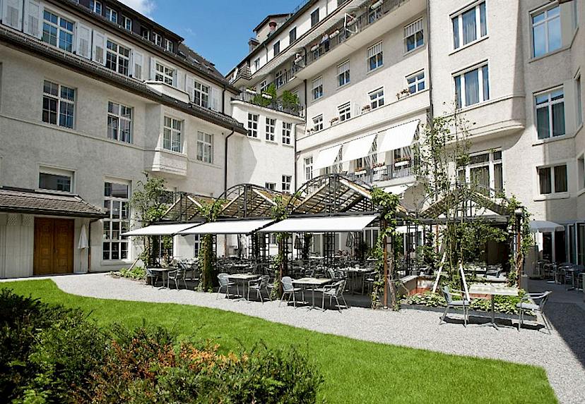 Courtyard Cafe
