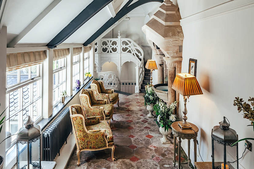 lounge