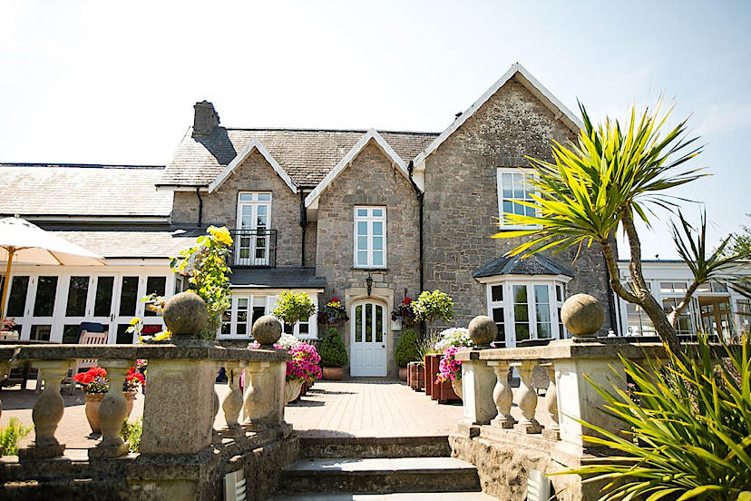 Trefloyne Manor