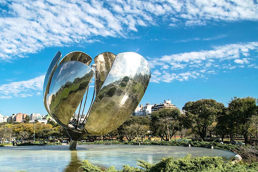 Floralis Generica