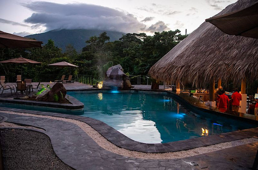 Arenal Manoa Hot Springs