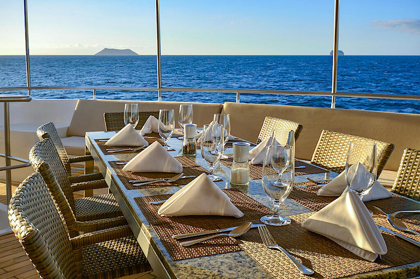 Al Fresco Dining