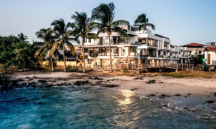 Golden Bay Hotel