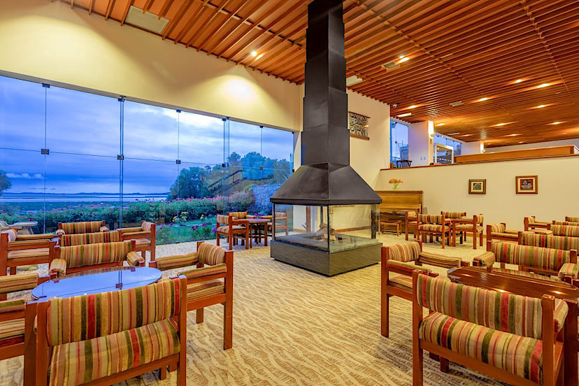 Unwind in the Taquile Bar