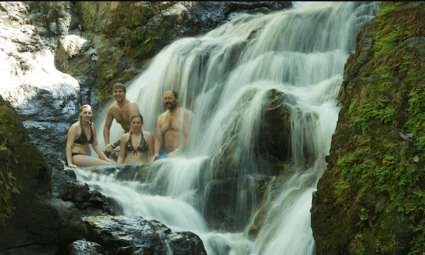 Mala Noche Waterfall