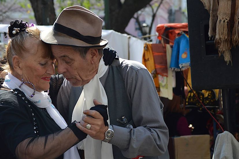 Dancing Tango