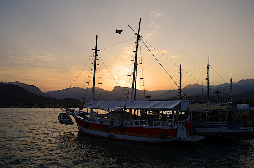 Schooner Cruise