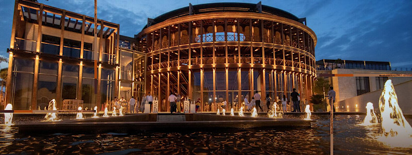 Bastion Luxury Hotel