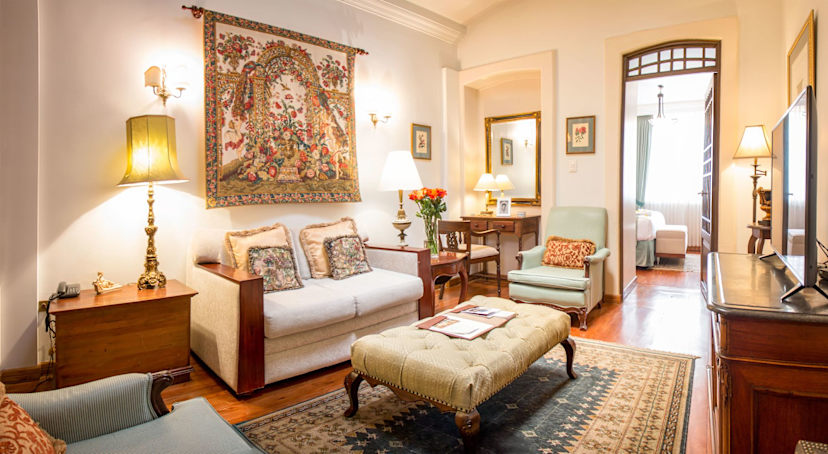 Deluxe Suite