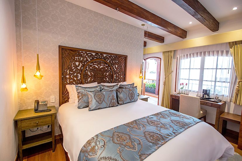 Deluxe Queen Room