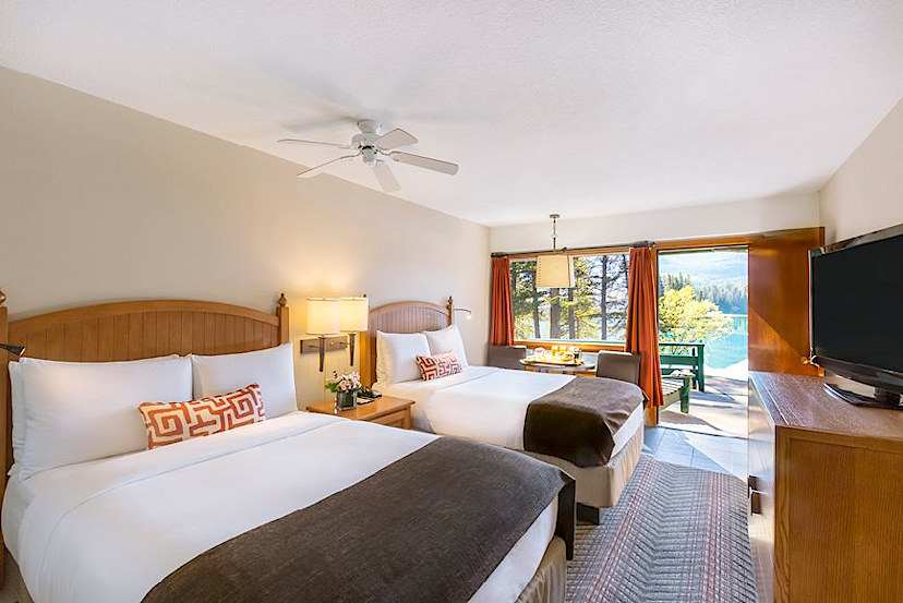Fairmont Lakeview Room
