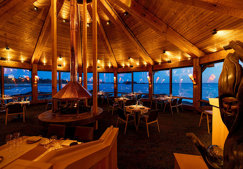 'Optional: Dining At The Wick