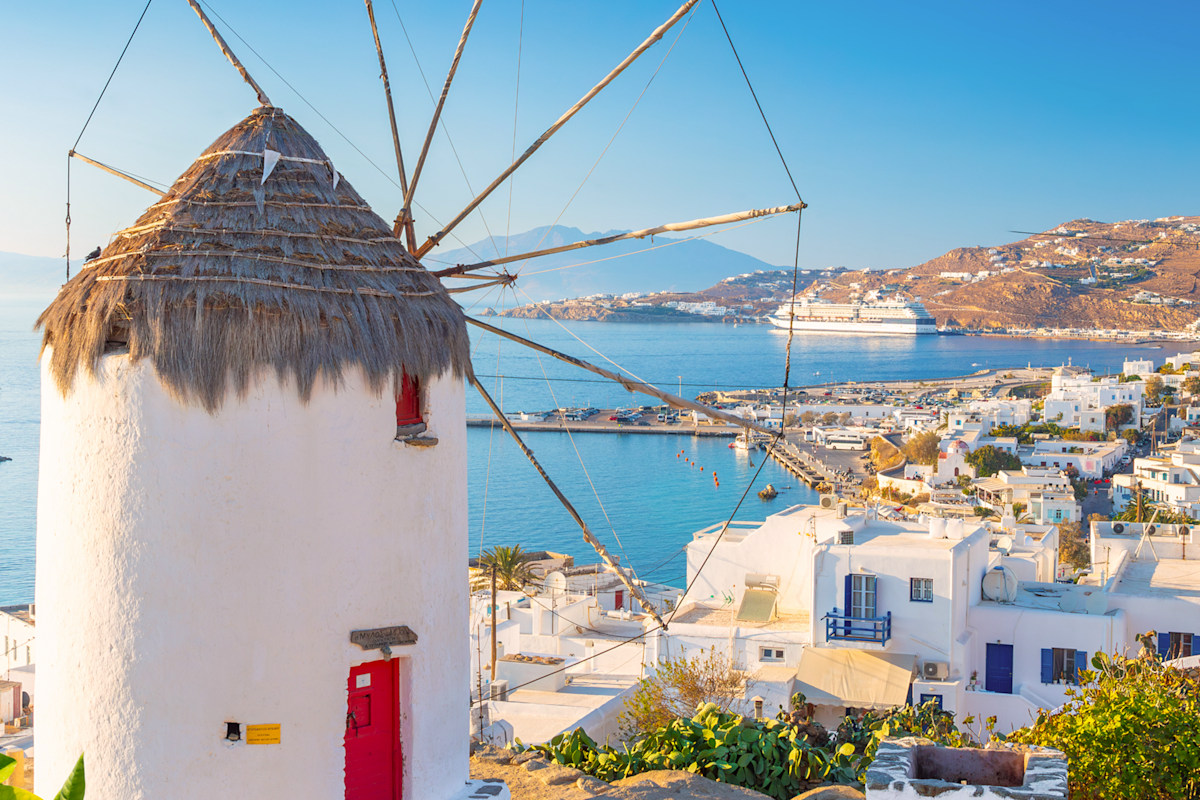 Customize your honeymoon in Greece  