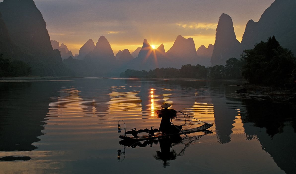 Kensington | Tailor-Made Private Tours | Award-Winning Tour Company