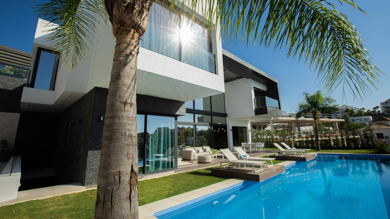 Puerto Banus Marbella Spain Luxury Lifestyle Experience Update May 2023  Costa del Sol
