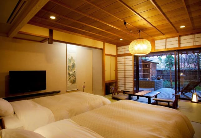 Japanese Twin Room with Garden and Bath