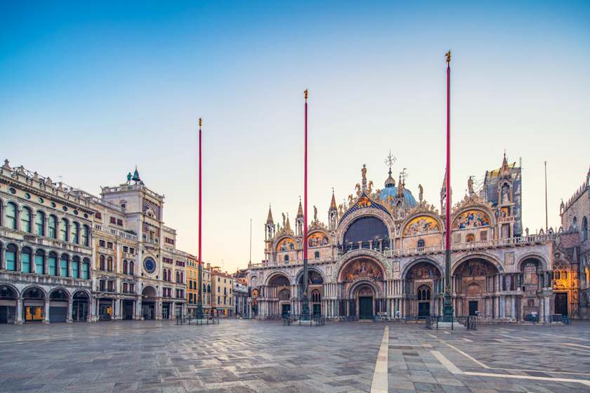 See the Signature Sights in Style, Venice