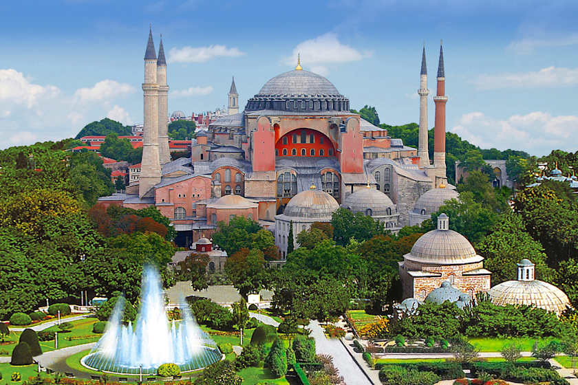 See the Signature Sights in Style, Istanbul