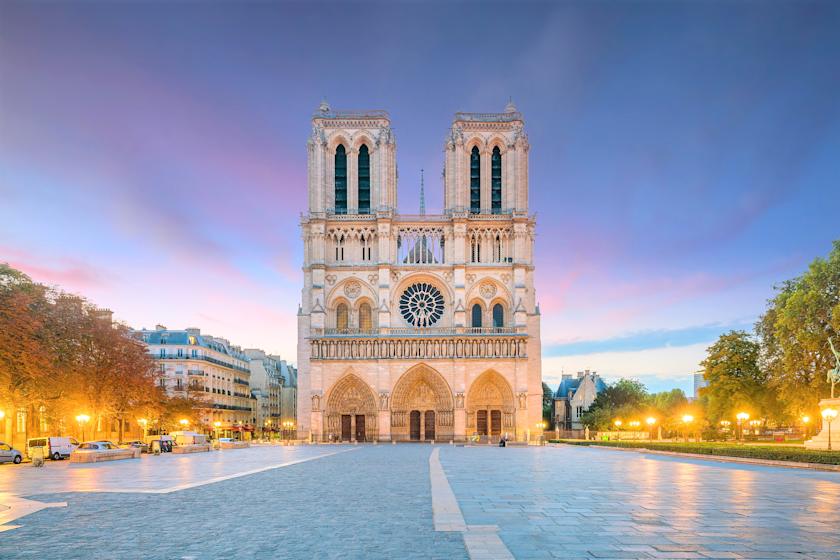A Sight To Behold, Paris