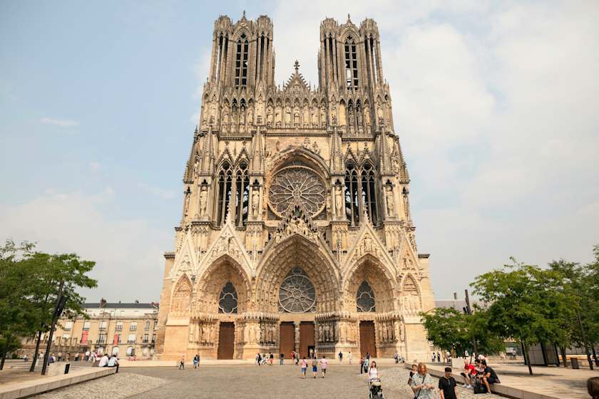 See the Signature Sights in Style, Reims