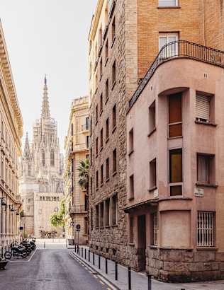 Kensington Cruises’ Shore Excursions Transform Ports into Private Luxury Journeys