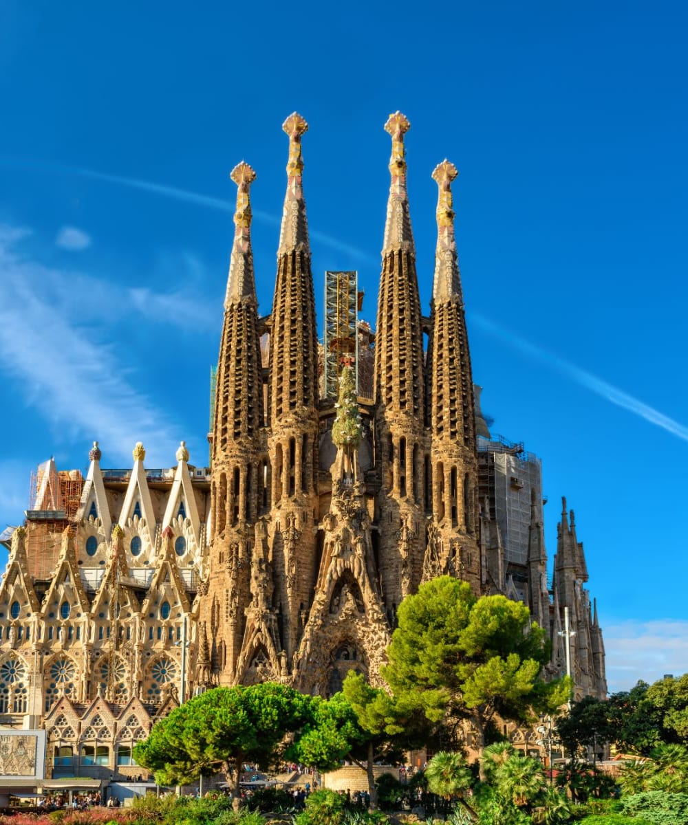 1/2 Day Barcelona Highlights with Sagrada Familia