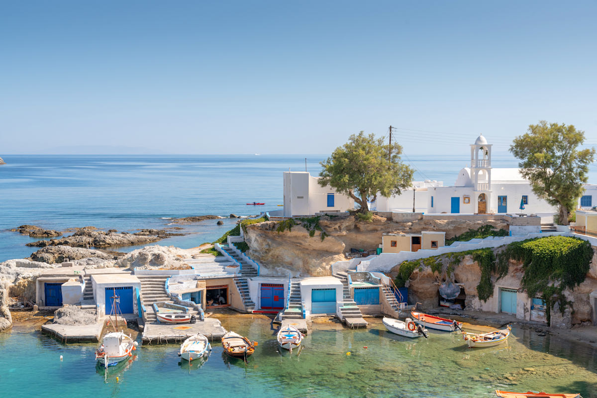 Milos & Naxos Highlights: Greece's Island Gems
